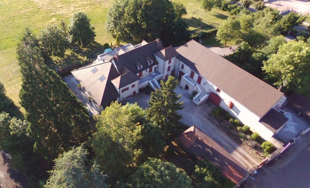 Вилла Le Tonneau Bourguignon Saint-Leger-sur-Dheune Экстерьер фото